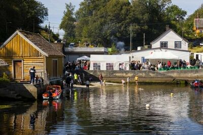 The quay and the boathouse